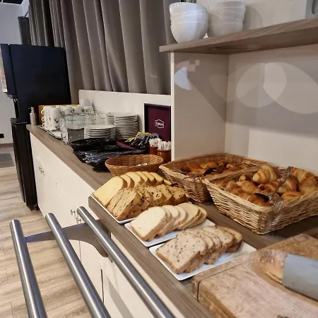 Hotel Restaurant Le Relais - Pau Nord Lons