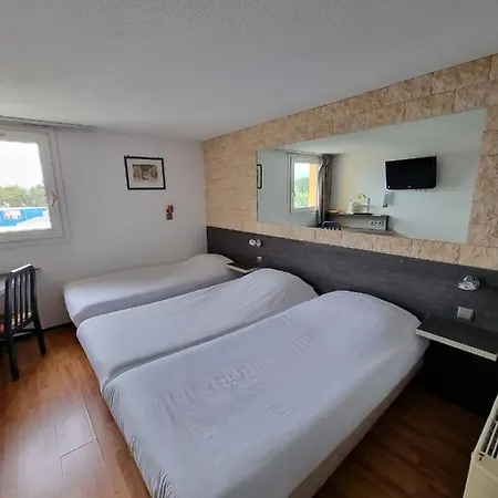 Hotel Restaurant Le Relais - Pau Nord 3*