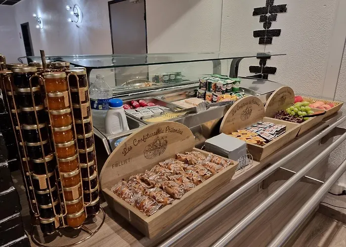 Hotel Restaurant Le Relais - Pau Nord 3*